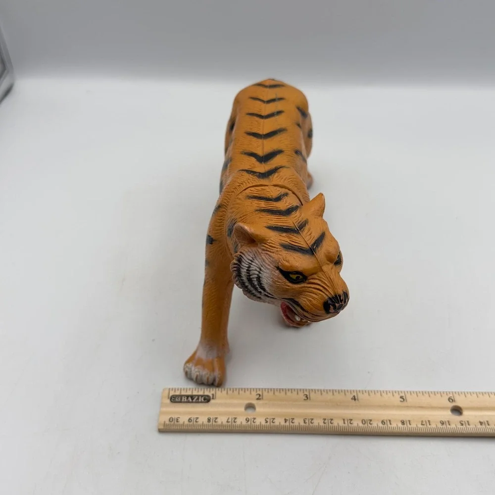 Vintage 1986 Imperial Toy Corp Tiger Figure Snarling Plastic Safari Animal 10" - Picture 5 of 10